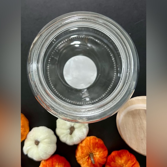 NWT Fall Decor Glass Jar with Orange and White Felt Pumpkins 1.2L Holiday - Picture 6 of 11